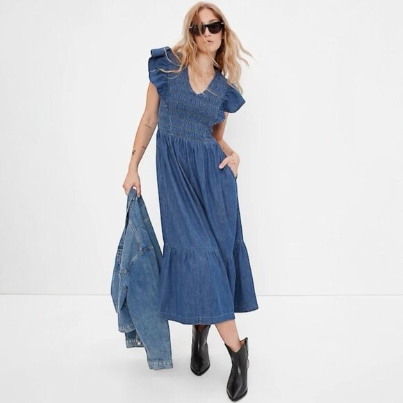 GAP Dresses & Skirts - GAP 100% Organic Cotton Denim Ruffle Sleeve Smocked Midi Dress Size S Pockets